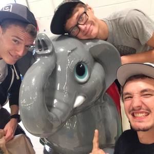 Meet your Posher, Logan